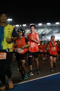 BIB: 2185, 83222, 20619, 7725
                            <button type="button" onclick="openModal(10752076)" class="btn btn-primary btn-sm float-right btn-popup" data-toggle="modal" data-target=".modal-high-quality">
                        <i class="fas fa-shopping-cart"></i> Add to Cart
                    </button>
                                            <button type="button" onclick="isThisMe(10752076, true)" class="btn btn-success btn-sm float-right btn-popup btn-isme hidden" data-toggle="tooltip" data-placement="bottom" title="นี่คือรูปของคุณใช่ไหม คลิกที่นี่เพื่อเอาเข้าอัลบั้ม">
                        <i class="fas fa-plus"></i> Add to album
                    </button>
                    <button type="button" onclick="isThisMe(10752076, false)" class="btn btn-warning btn-sm float-right btn-popup btn-isnotme hidden">
                        <i class="fas fa-ban"></i> Remove from album
                    </button>